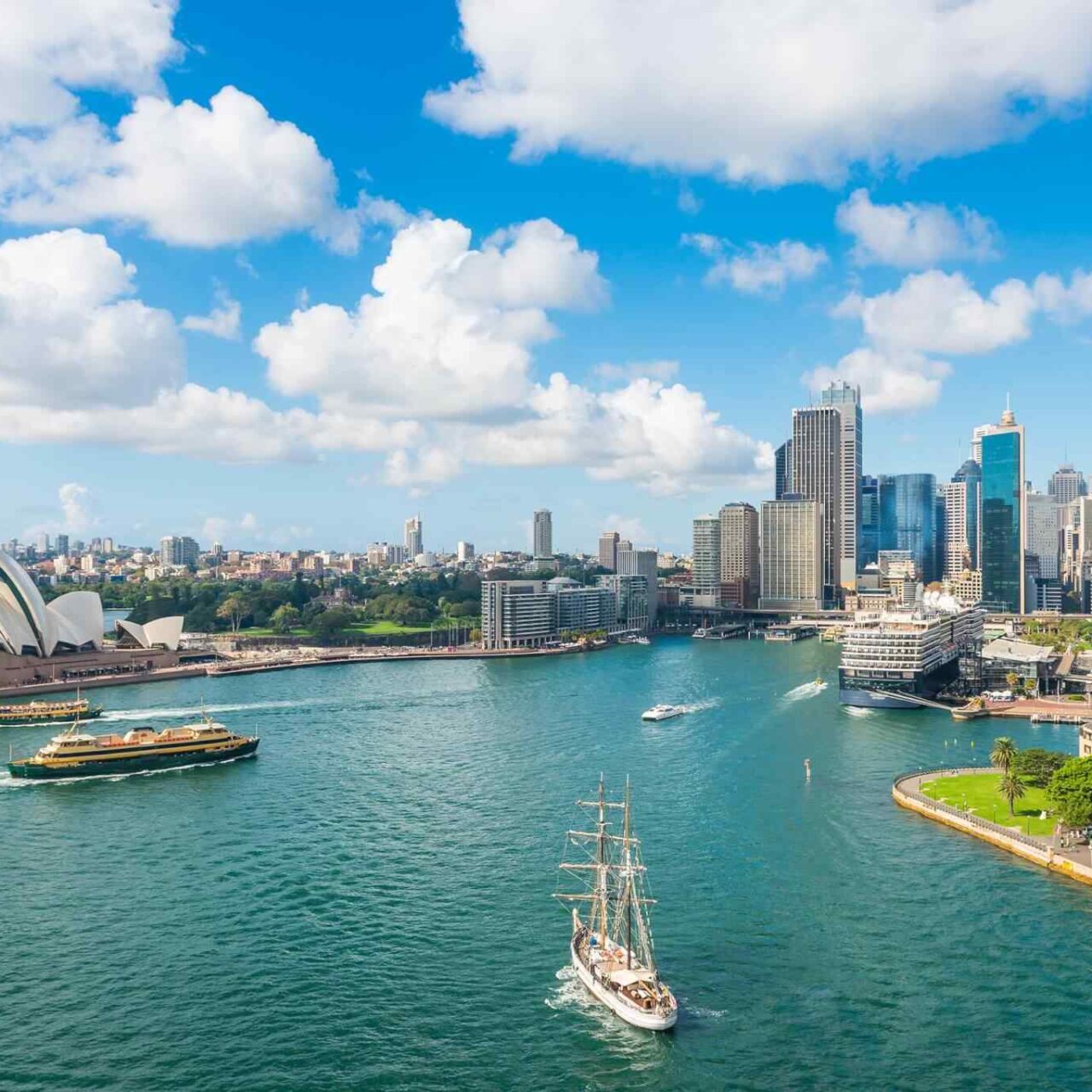 https://spiritkerala.com/wp-content/uploads/2018/09/destination-sydney-04-1280x1280.jpg