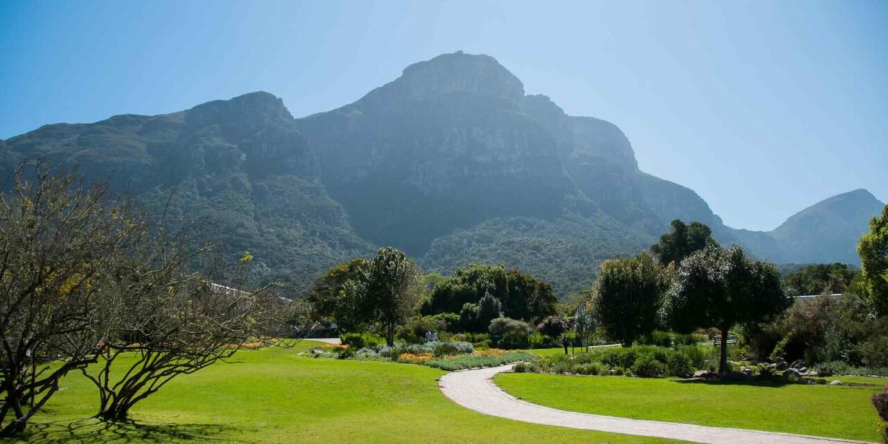 https://spiritkerala.com/wp-content/uploads/2018/09/tour-capetown-03-1280x640.jpg