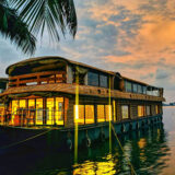 luxury houseboat in alleppey